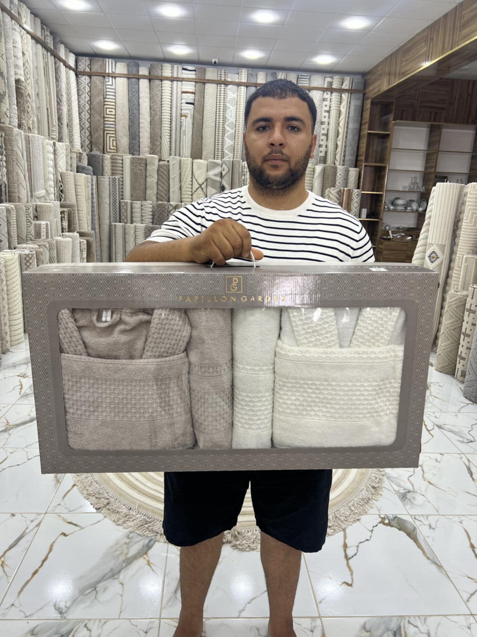 Cap de Bain Papillon 6 Pièces – Homme & Femme (beige / Blanc)