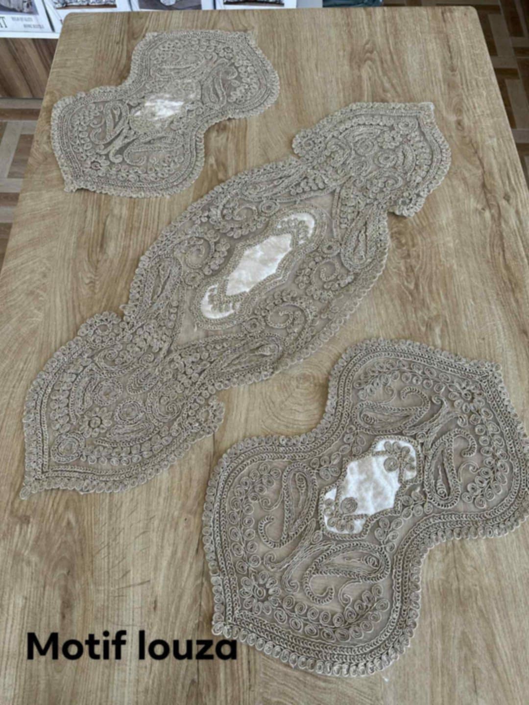 Chemin de Table 3 Pièces – Motif Louza