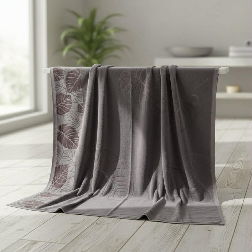 adora بشاكر  قطعتين