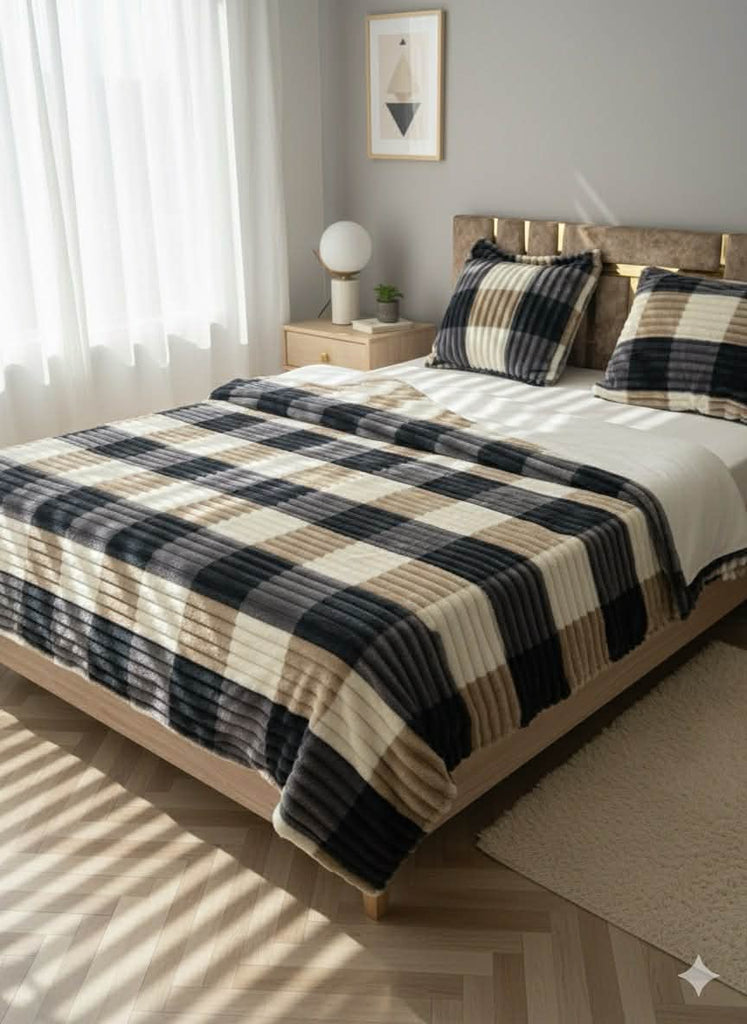 Couverture 2 Places + 2 coussin – Fausse Fourrure Lapin beige/bleu | 200 x 230 cm