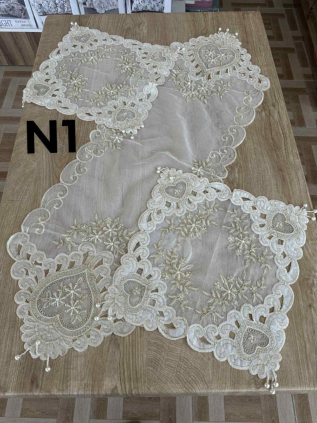 Nappe 16 pièces N1