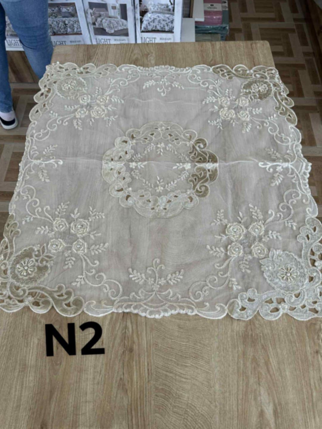 Nappe 16 pièces N2