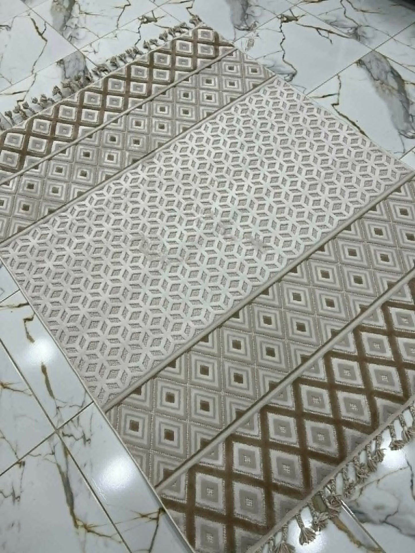 tapis alloucha 160/220 r63